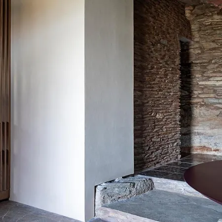 Touchstone House Vila Vrakhnos