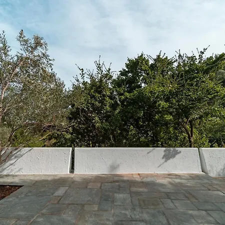 Touchstone House Vila *