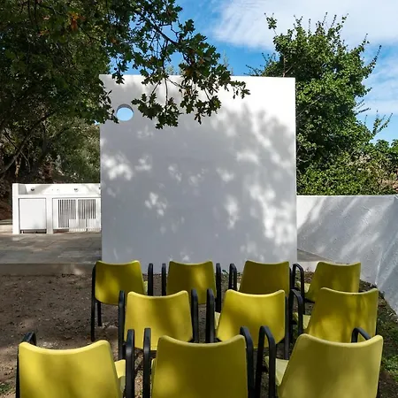 Touchstone House Vila *