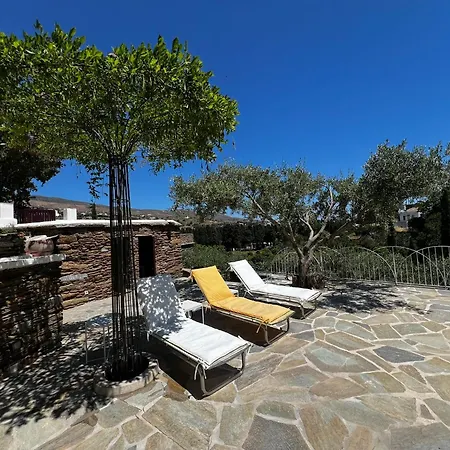 Touchstone House Vila
